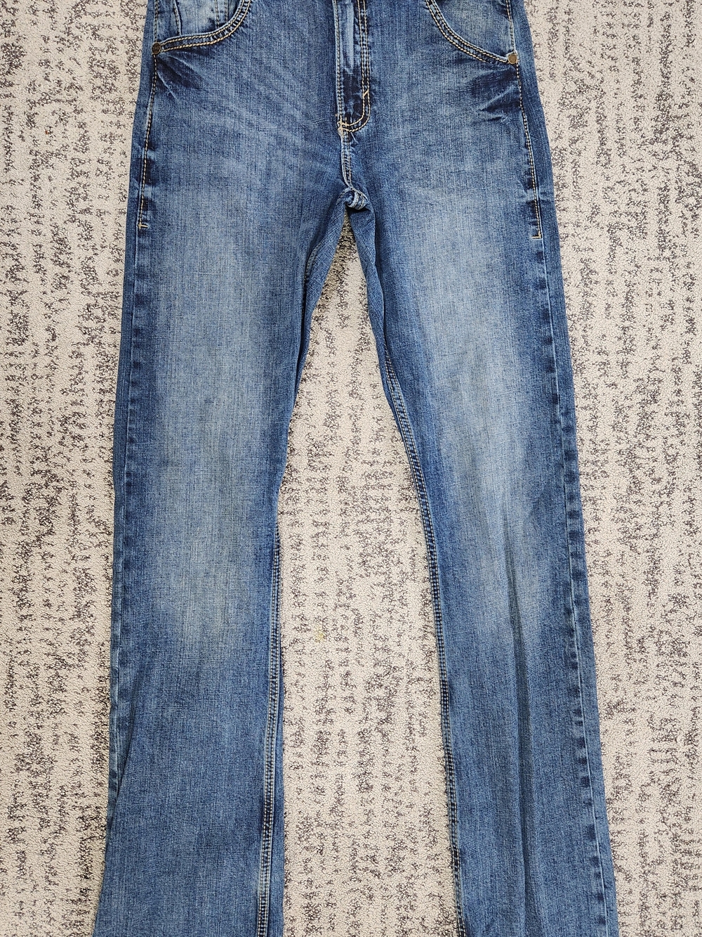 Wrangler Men's Slim Jeans - Light Blue Wash
